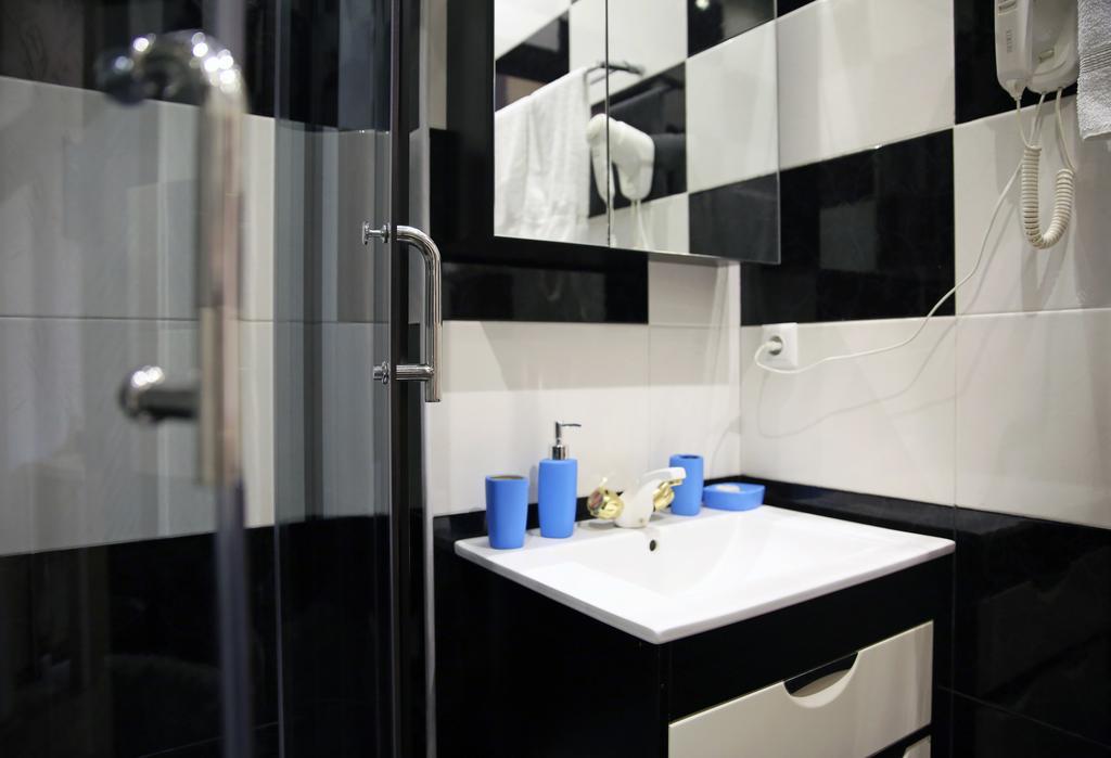 Rondo Hotel Tbilissi Extérieur photo