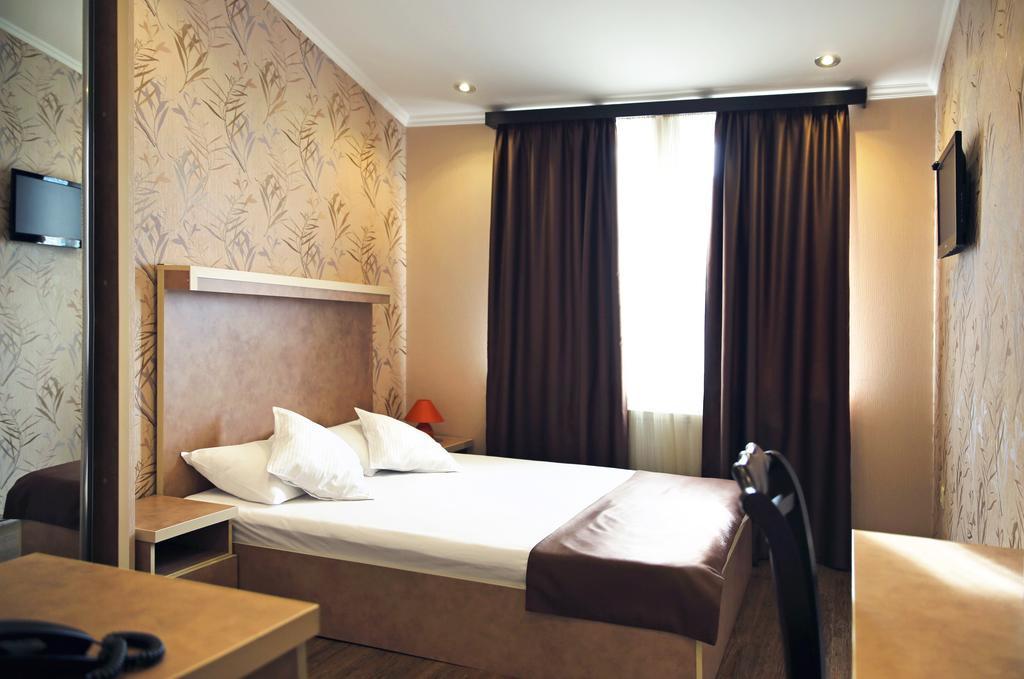 Rondo Hotel Tbilissi Chambre photo